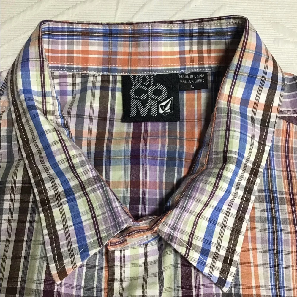 Volcom Casual Purple and Orange Plaid Button Down Shirt Item #111 - Picture 9 of 9